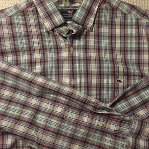 Vineyard Vine slim fit tucker shirt